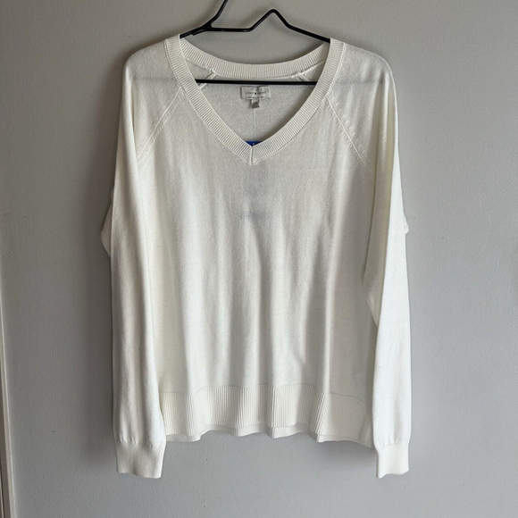 Lucky Brand Women's V-Neck Sweater Long Sleeves Side Slits White Size L - Picture 2 of 10